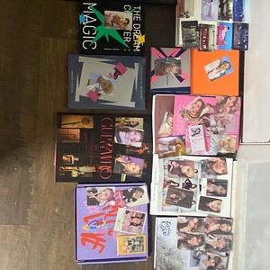 7 kpop albums 3 bts 2 txt 2 itzy